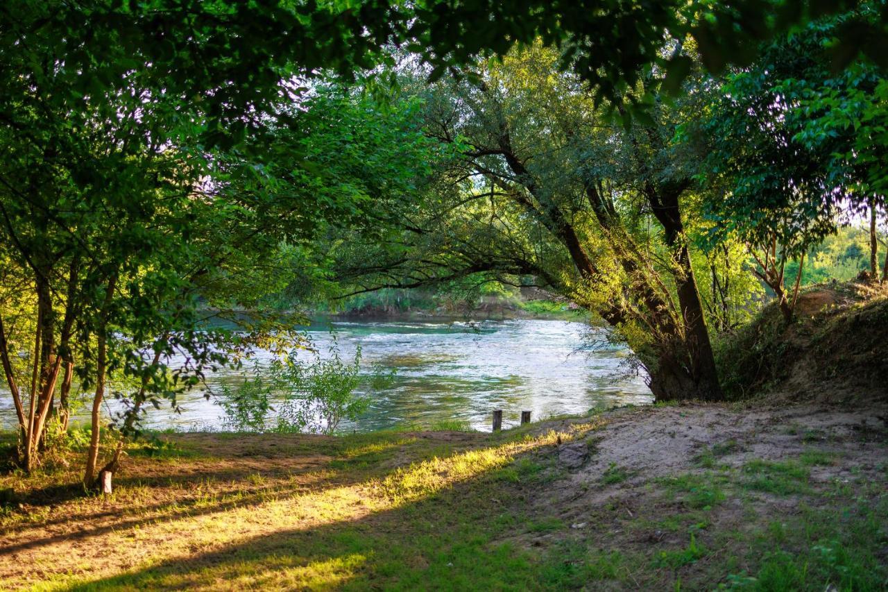 Resort La Familia Bihać 外观 照片
